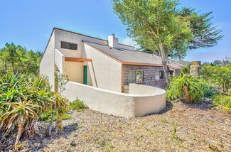 26122 Carmel Knolls Dr, Carmel, CA 93923
