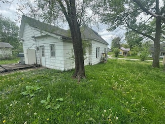 121 E Truman St, Marceline, MO 64658