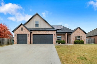 4222 E Troon Dr, Fayetteville, AR 72701