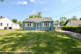 4 Holmes Terrace, Freehold, NJ 07728