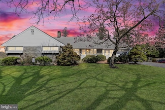 277 Stewart Rd, Allentown, NJ 08501