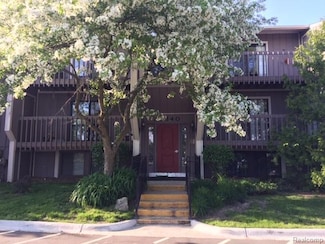 29840 W 12 Mile Rd Unit 401 Rd, Farmington Hills, MI 48334