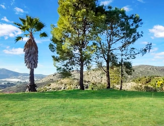 3020 Lynn Ln, San Marcos, CA 92069