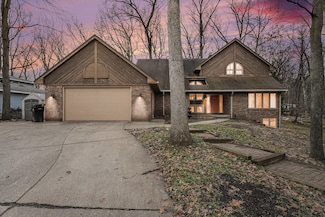 1746 Chateau Dr SW, Wyoming, MI 49519