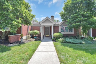 8852 Montgomery Rd, Cincinnati, OH 45236