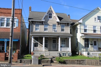 40 N Main St, Red Lion, PA 17356