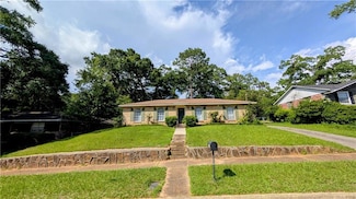 2629 Mountbrook Dr, Mobile, AL 36693