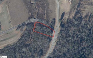4000 Moorefield Memorial Hwy, Pickens, SC 29671