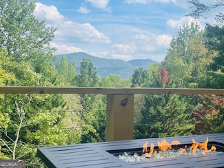 581 Clayton Gooch Rd, Dahlonega, GA 30533