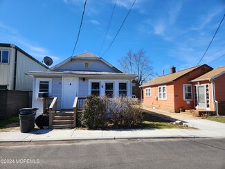 27 Randall Place, Keansburg, NJ 07734