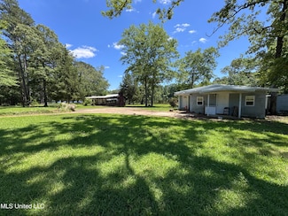 206 C St, Brandon, MS 39042