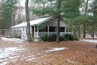 8484 S 116th Ave, Rothbury, MI 49452