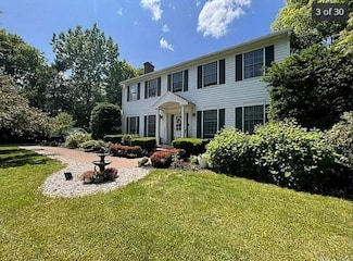 5 Summit Dr, Peru, NY 12972