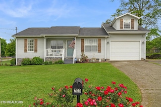 700 Crestwood Dr, Clinton, TN 37716