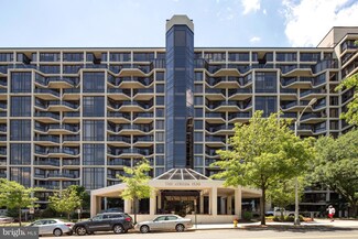 1530 Key Blvd Unit 310, Arlington, VA 22209