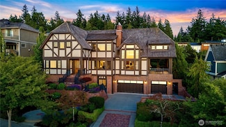 3169 NE Harrison St, Issaquah, WA 98029