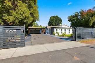 2225 Davis Way, Modesto, CA 95351