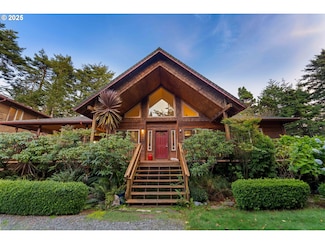 47555 Leeward St, Langlois, OR 97450