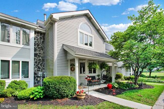 42 Hunters Trail Unit 2, Gettysburg, PA 17325