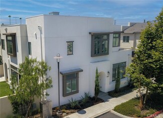 2017 N Orange Olive Rd, Orange, CA 92865