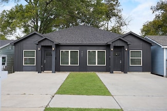 4651 Mallow St, Houston, TX 77051