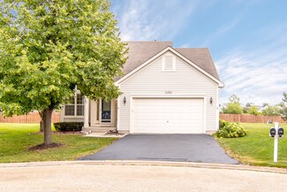 21101 Lily Lake Ct, Crest Hill, IL 60403