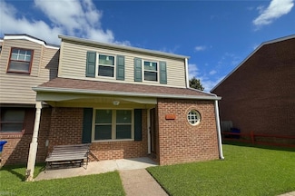 5652 Dodington Ct, Virginia Beach, VA 23462