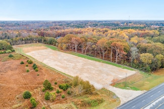 4819 S Carolina 101, Woodruff, SC 29388