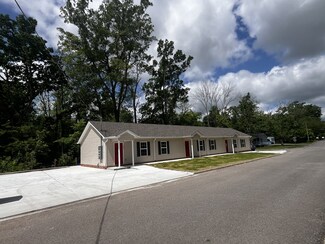 209 Thomas St, Tullahoma, TN 37388
