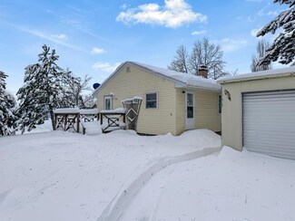 29 Beech Ct, Babbitt, MN 55706