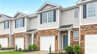 1413 Maltese Ln, Greensboro, NC 27405
