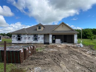 408 NW 7th St, Wagoner, OK 74467