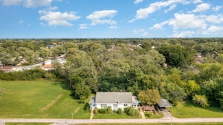 5900 147th St, Oak Forest, IL 60452