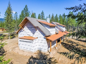 44 Crow Ct, Troy, MT 59935