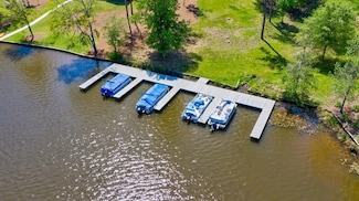 1070 Glen Eagle Dr, Greensboro, GA 30642
