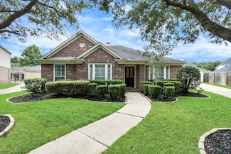 1922 Lake Arrowhead Dr, Richmond, TX 77406