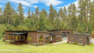 420 Wittenberg Rd, Bearsville, NY 12409