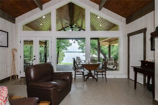 8695 Clyde Acord Rd, Franklin, TX 77856