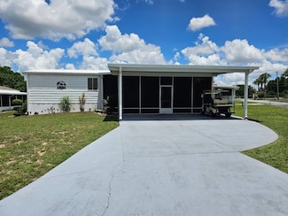 196 Rainbow Ln W, Dundee, FL 33838