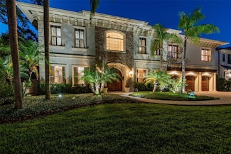 4313 W Beachway Dr, Tampa, FL 33609