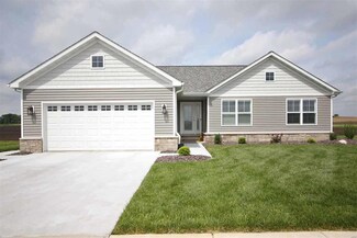 30 Crescent View Ln, Highland, IL 62249