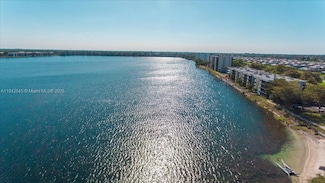 110 Lake Emerald Dr Unit 403, Oakland Park, FL 33309