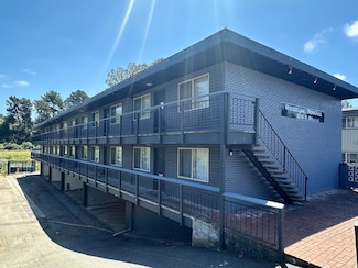 1016 F St, Arcata, CA 95521