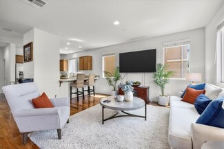 1511 Mission Ln, Los Angeles, CA 90047