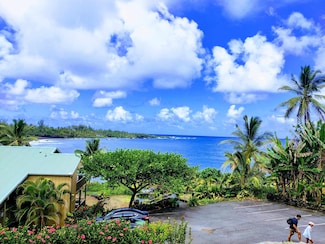 4865 Uakea Rd Unit 102, Hana, HI 96713