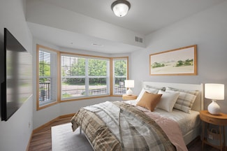 9165 Comstock Ln N Unit 106, Maple Grove, MN 55311