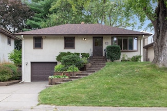 120 17th Ave N, South Saint Paul, MN 55075