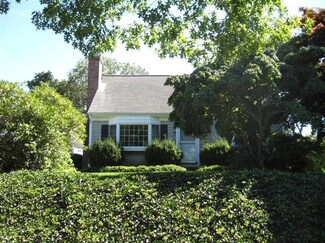 49 Monomoit Ln, Chatham, MA 02633