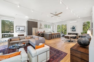 455 E Broadway Ave, Jackson, WY 83001