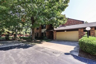 301 Carriage Circle Dr, Cincinnati, OH 45246